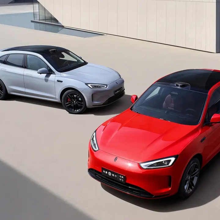 Huawei AITO M5 Best Luxury EV SUV